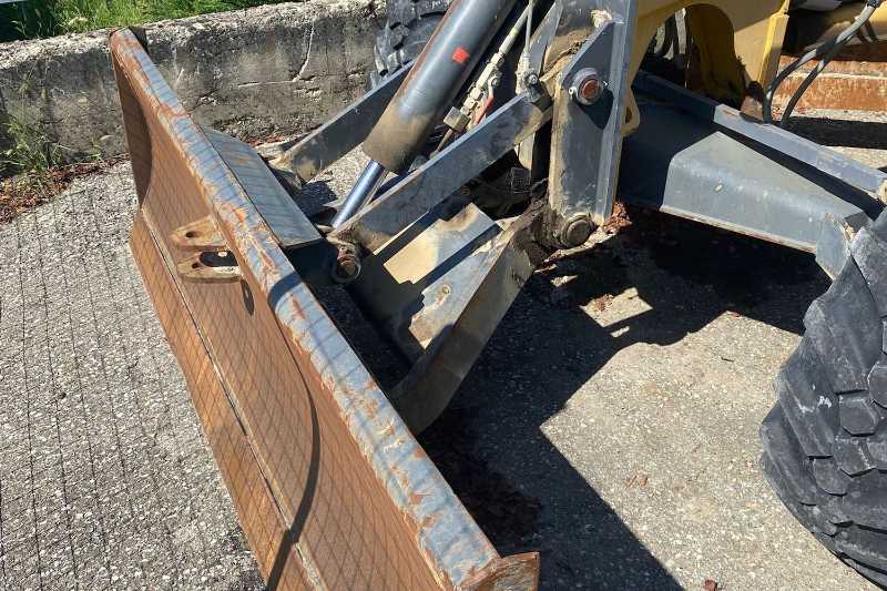 OmecoHub - Immagine NEW HOLLAND F106.7A